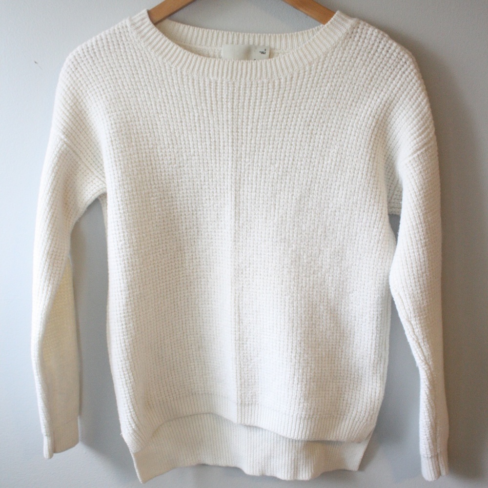 Aritzia Wilfred Free 100% Wool Sweater SMALL